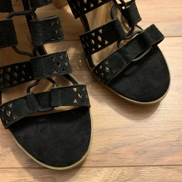 NIB Steve Madden Leather Gladiator Lace Up Heels - Picture 8 of 16